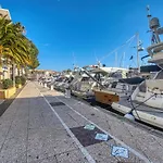 Apartamento Le Newport-2 By Interhome Fréjus