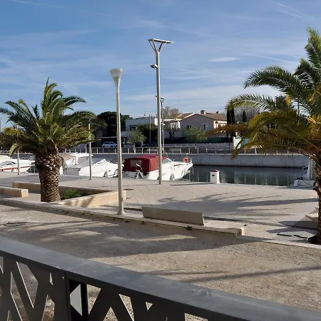 Le Newport-2 By Interhome Fréjus